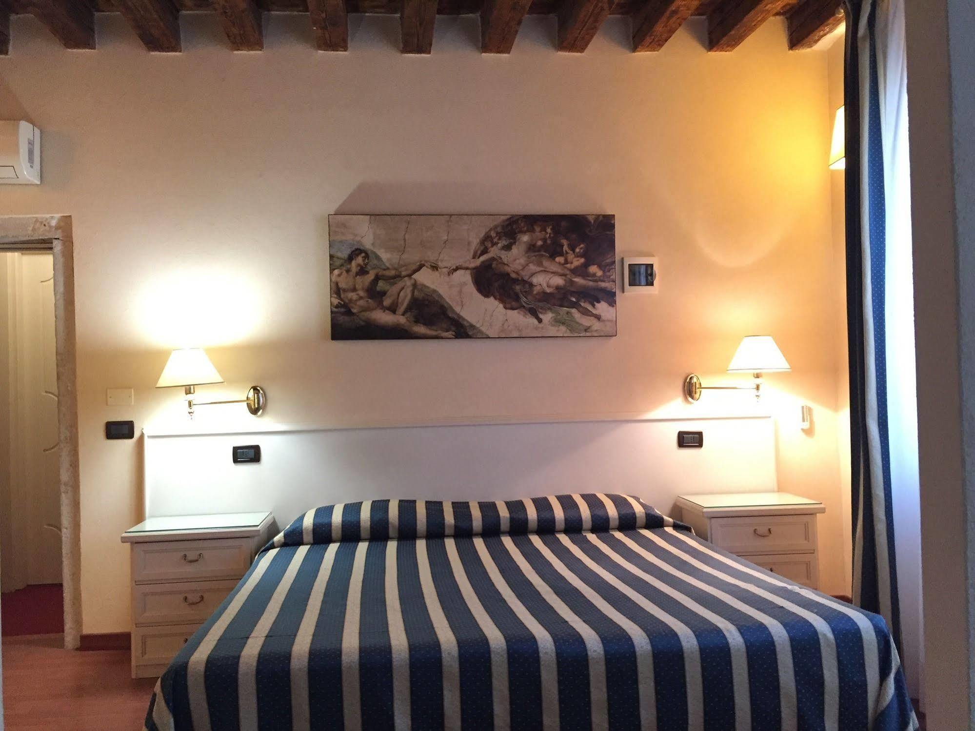 Venice Resorts Buitenkant foto
